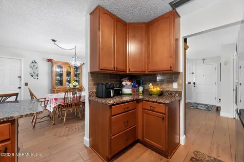 8435 Beautybush Court Jacksonville FL 32244