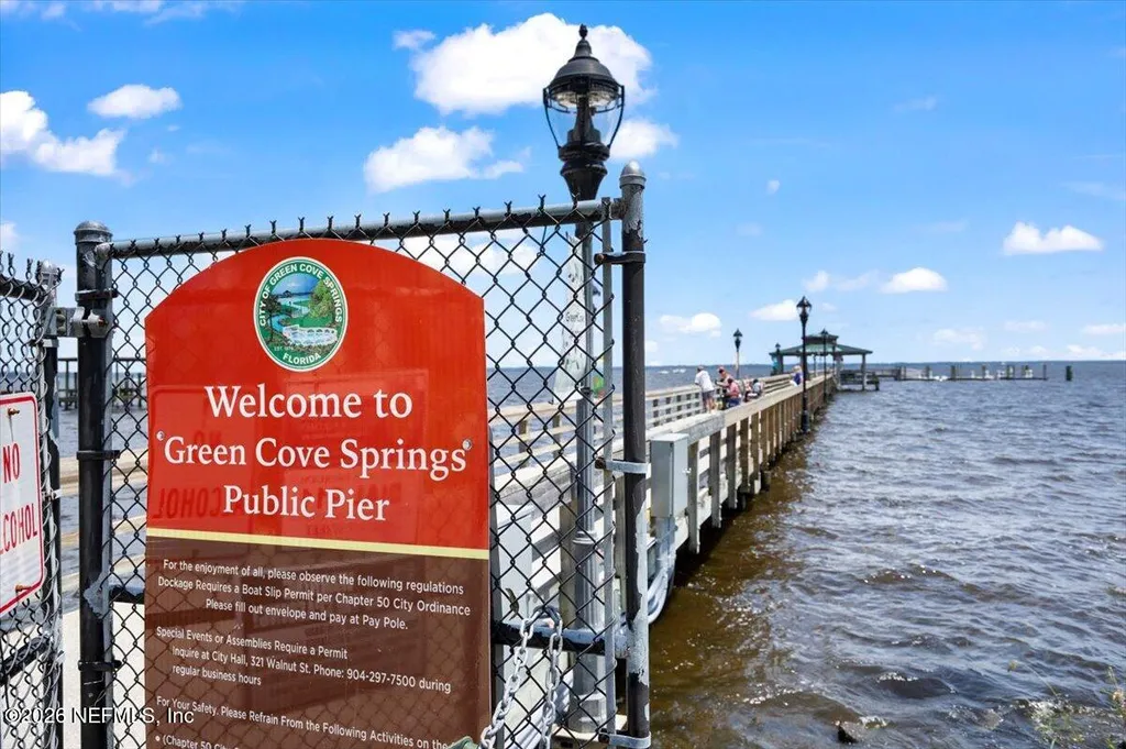 708 Myrtle Avenue Green Cove Springs FL 32043