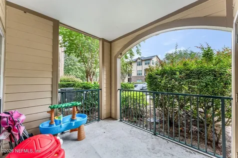 7800 Point Meadows Drive Jacksonville FL 32256