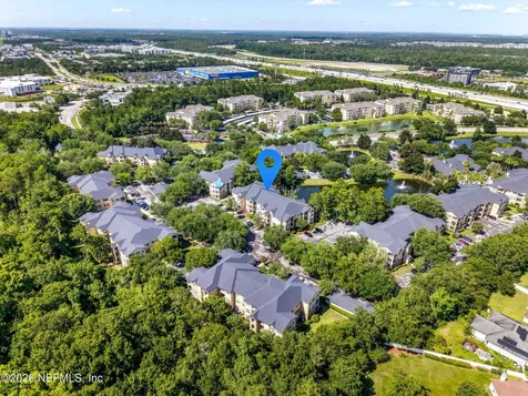 7800 Point Meadows Drive Jacksonville FL 32256