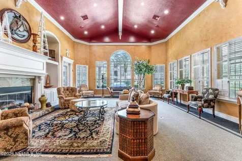 7800 Point Meadows Drive Jacksonville FL 32256