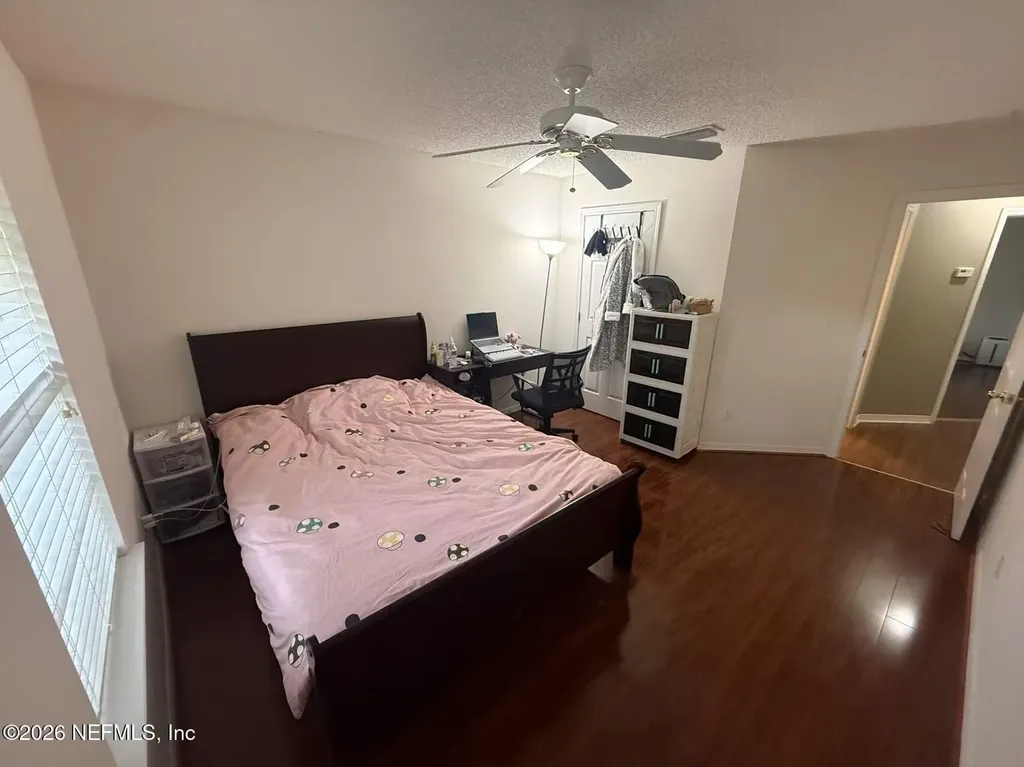 1666 Avenger Lane Jacksonville FL 32221