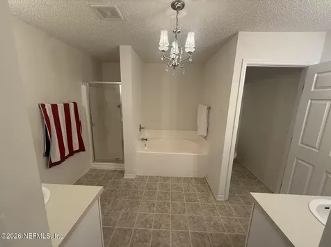 1666 Avenger Lane Jacksonville FL 32221
