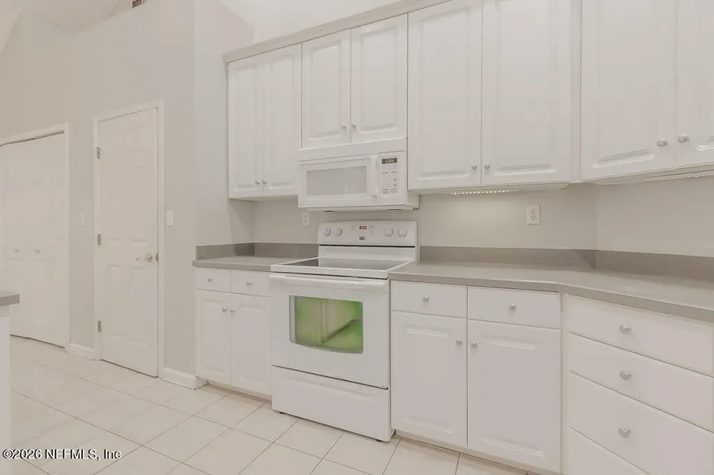 1942 Derringer Road Jacksonville FL 32225