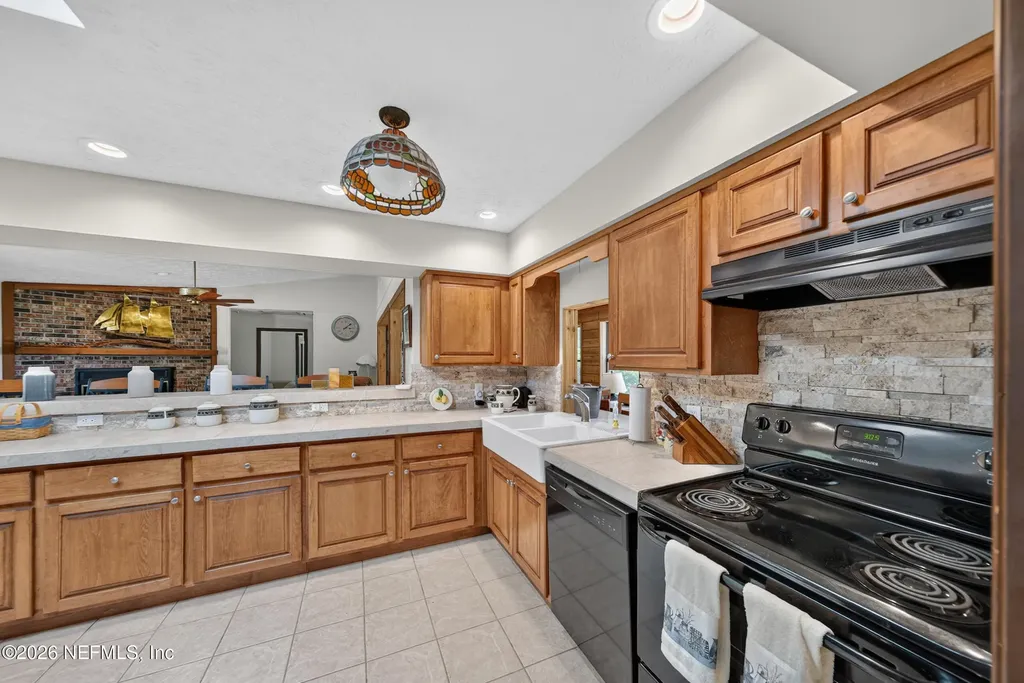 8961 SW 137th Street Starke FL 32091