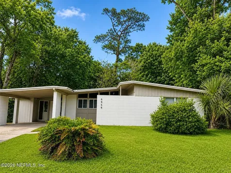 6959 Bernay Avenue Jacksonville FL 32205