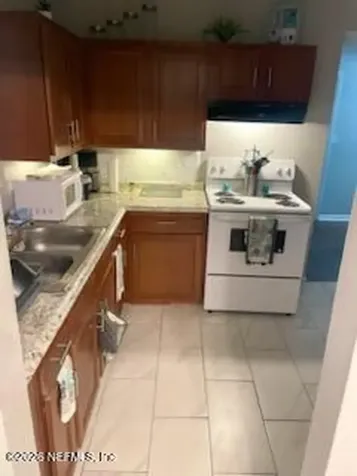 6959 Bernay Avenue Jacksonville FL 32205