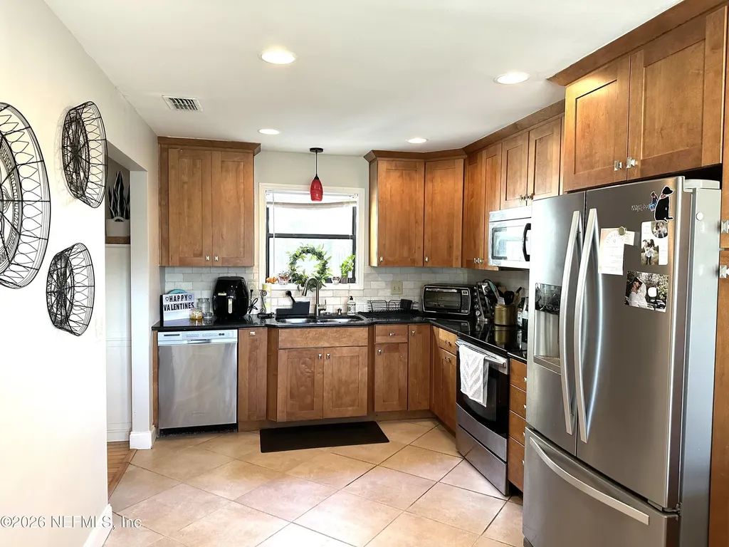 483 11th Avenue S Jacksonville Beach FL 32250