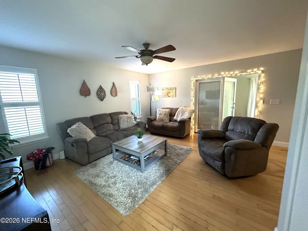 483 11th Avenue S Jacksonville Beach FL 32250