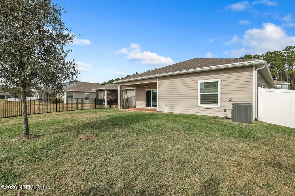 16187 Blossom Lake Drive Jacksonville FL 32218