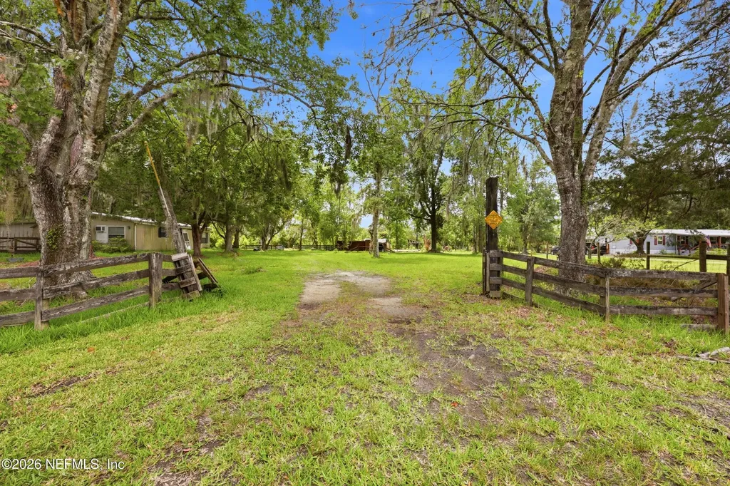 4274 SE 109th Street Starke FL 32091