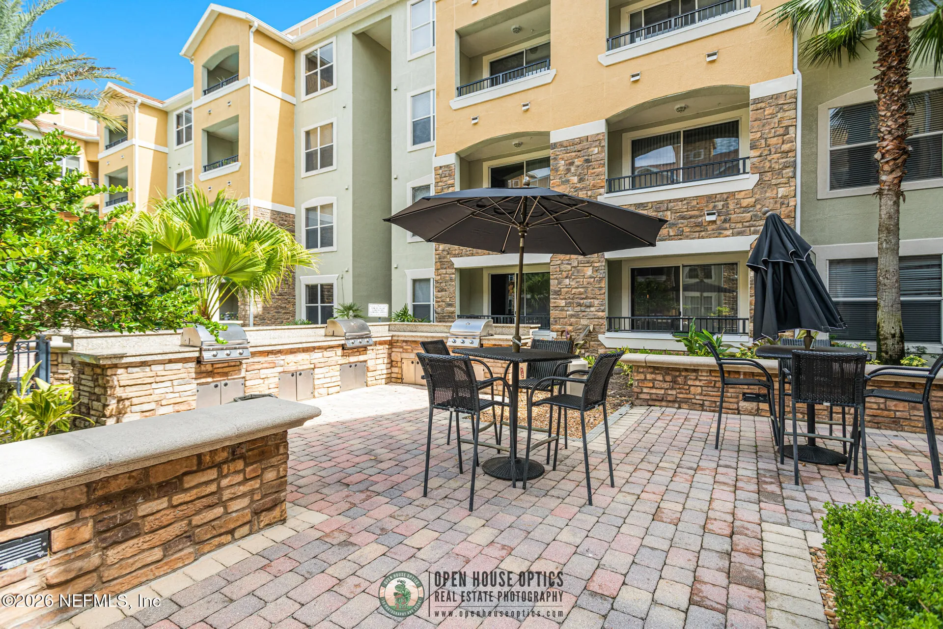 8539 Gate Parkway W Jacksonville FL 32216