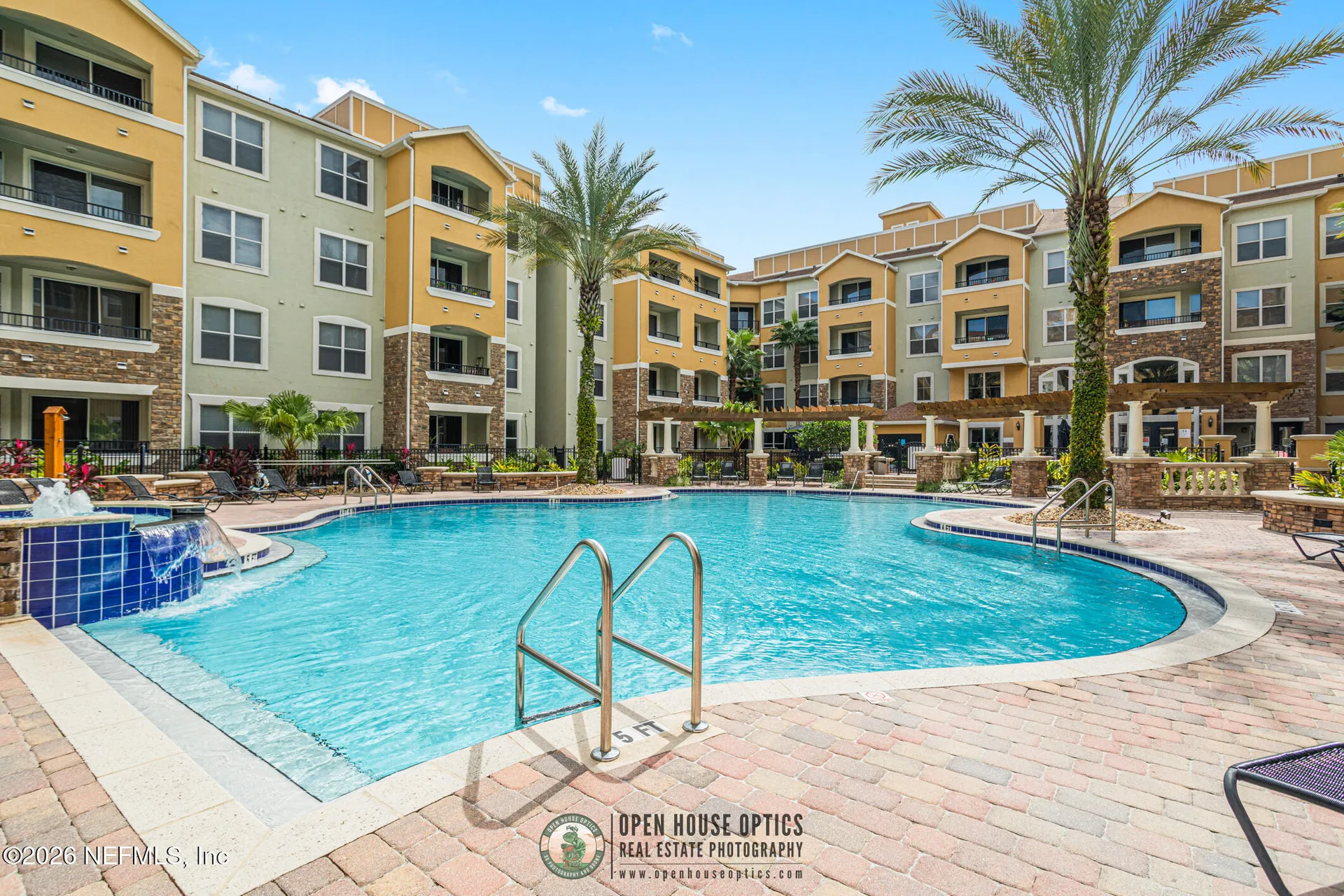 8539 Gate Parkway W Jacksonville FL 32216