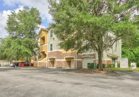 8539 Gate Parkway W Jacksonville FL 32216