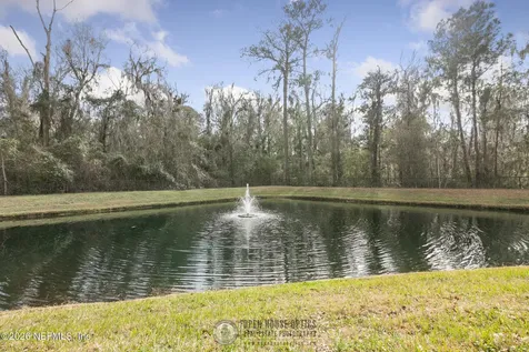 8539 Gate Parkway W Jacksonville FL 32216