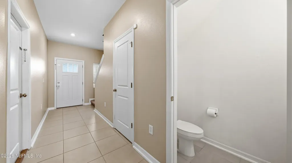 13106 Annies Walk Drive Jacksonville FL 32218