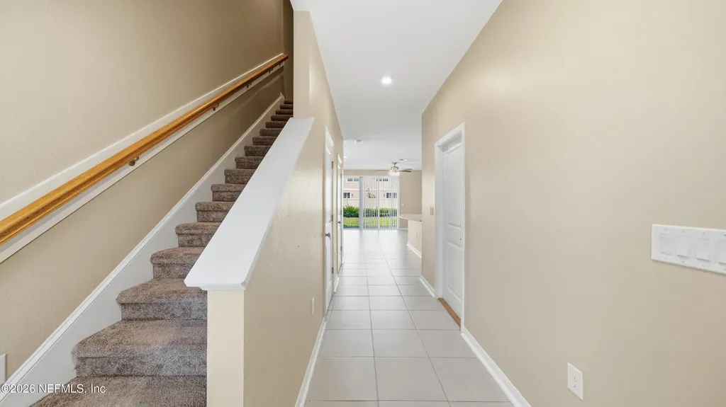13106 Annies Walk Drive Jacksonville FL 32218
