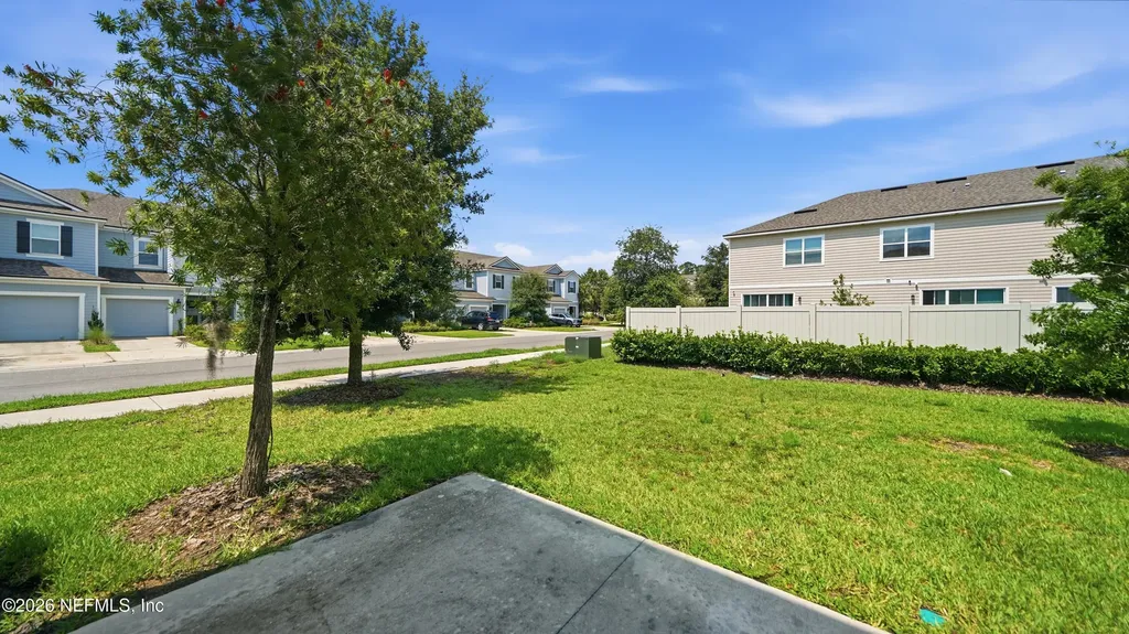 13106 Annies Walk Drive Jacksonville FL 32218