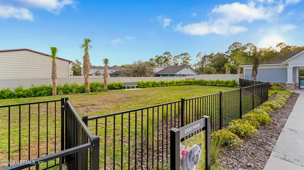 13106 Annies Walk Drive Jacksonville FL 32218