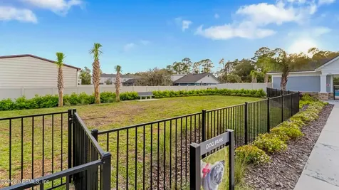 13106 Annies Walk Drive Jacksonville FL 32218