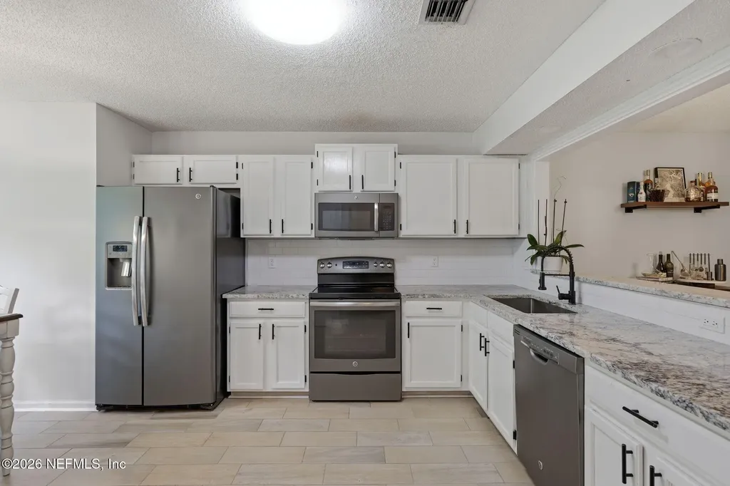 1725 Ashmore Green Drive Jacksonville FL 32246