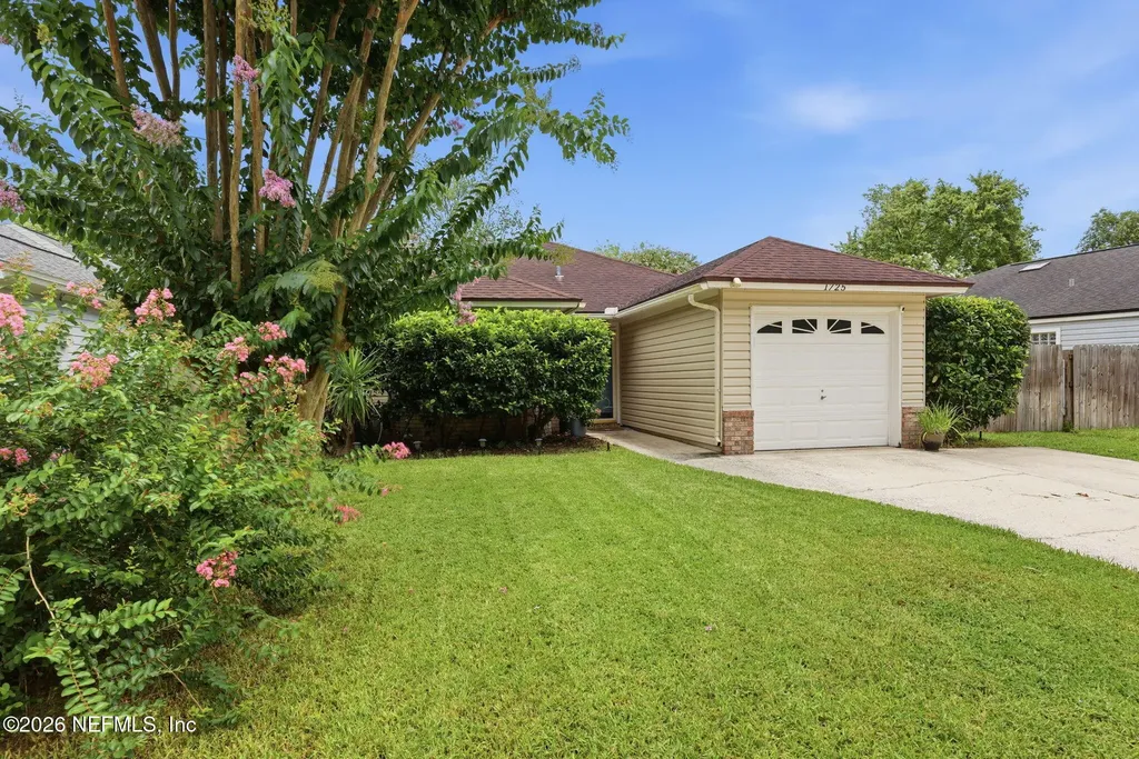 1725 Ashmore Green Drive Jacksonville FL 32246