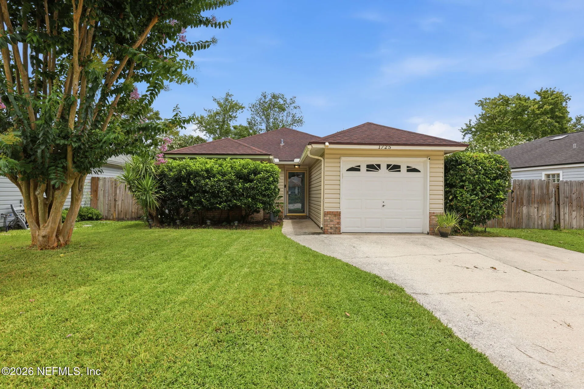 1725 Ashmore Green Drive Jacksonville FL 32246
