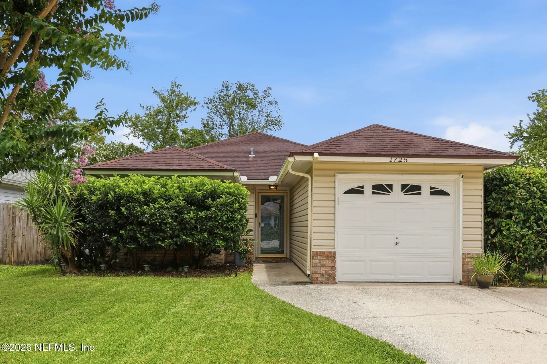 1725 Ashmore Green Drive Jacksonville FL 32246