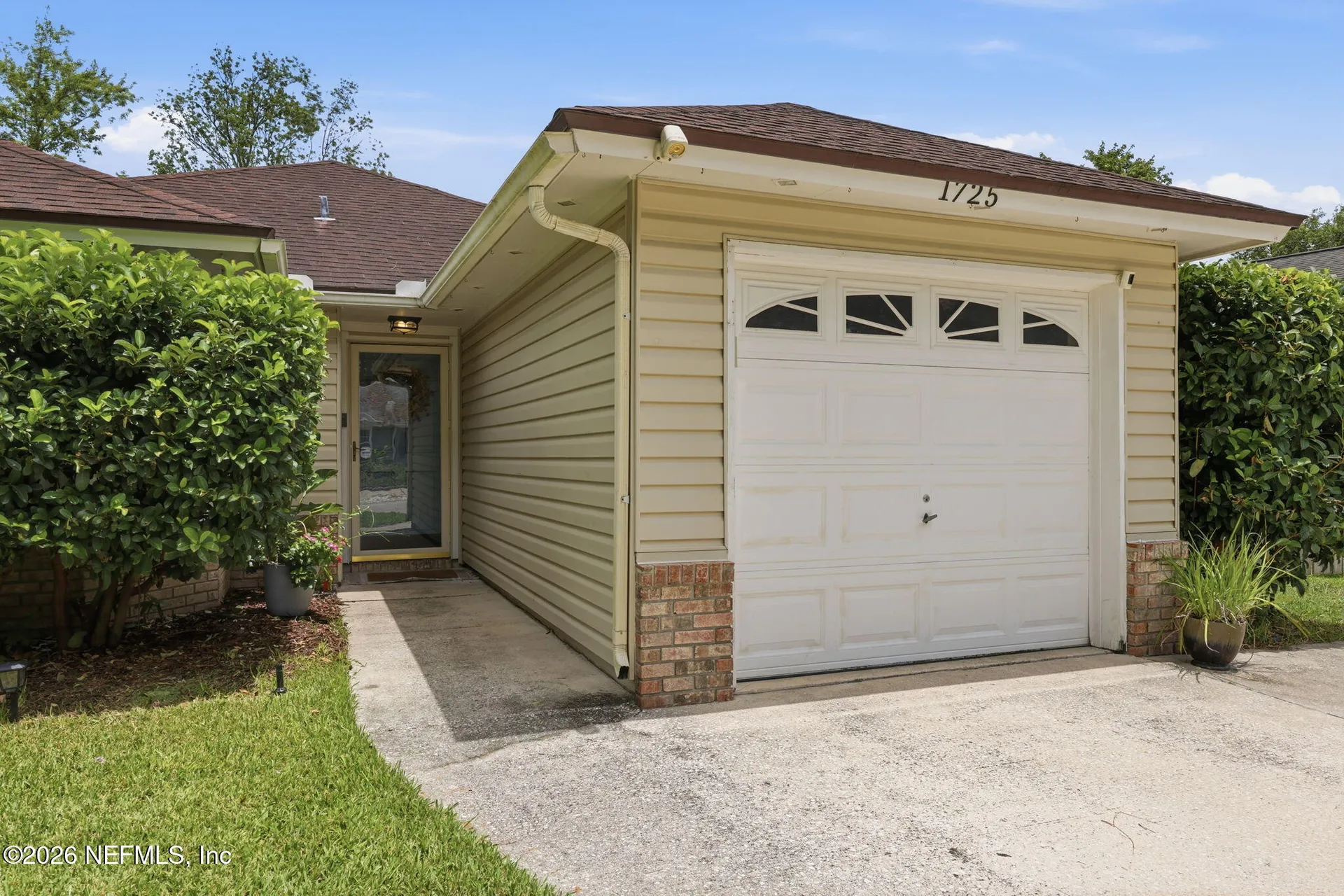 1725 Ashmore Green Drive Jacksonville FL 32246