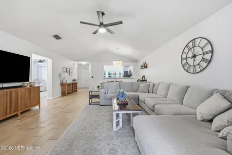 1725 Ashmore Green Drive Jacksonville FL 32246
