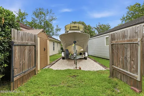 1725 Ashmore Green Drive Jacksonville FL 32246
