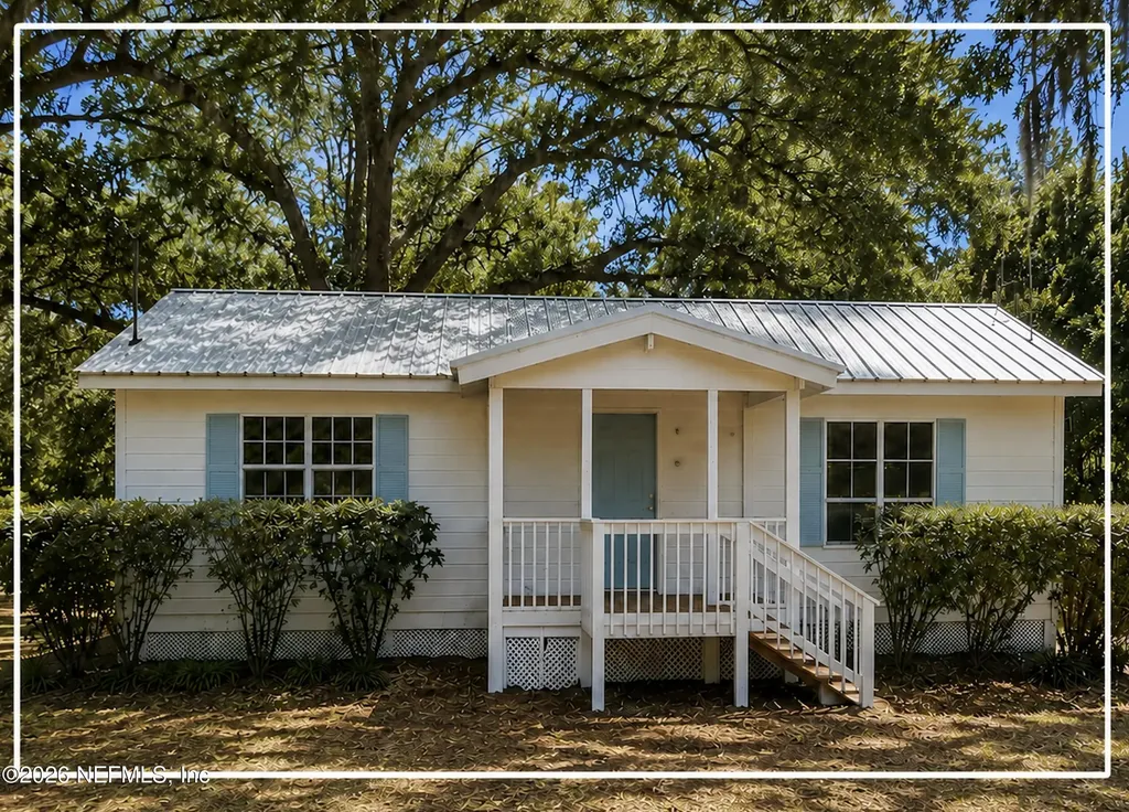 808 County Road 20a Hawthorne FL 32640
