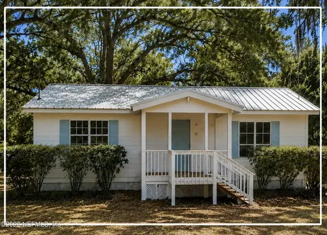 808 County Road 20a Hawthorne FL 32640