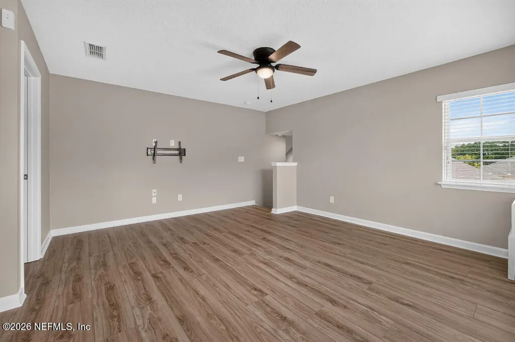 161 S Coopers Hawk Way Palm Coast FL 32164