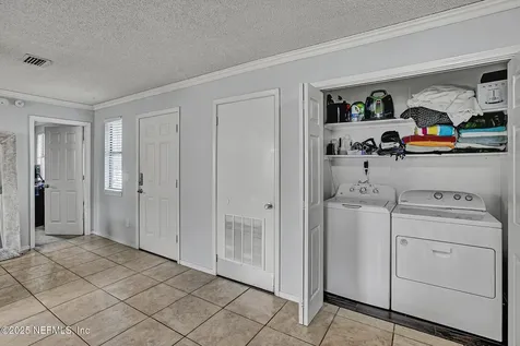 725 7th Avenue S Jacksonville Beach FL 32250