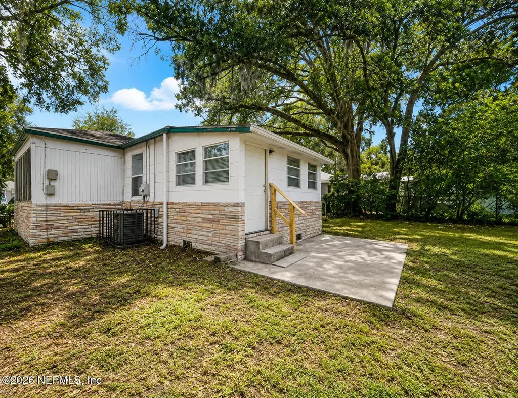 1023 Brandywine Street Jacksonville FL 32208