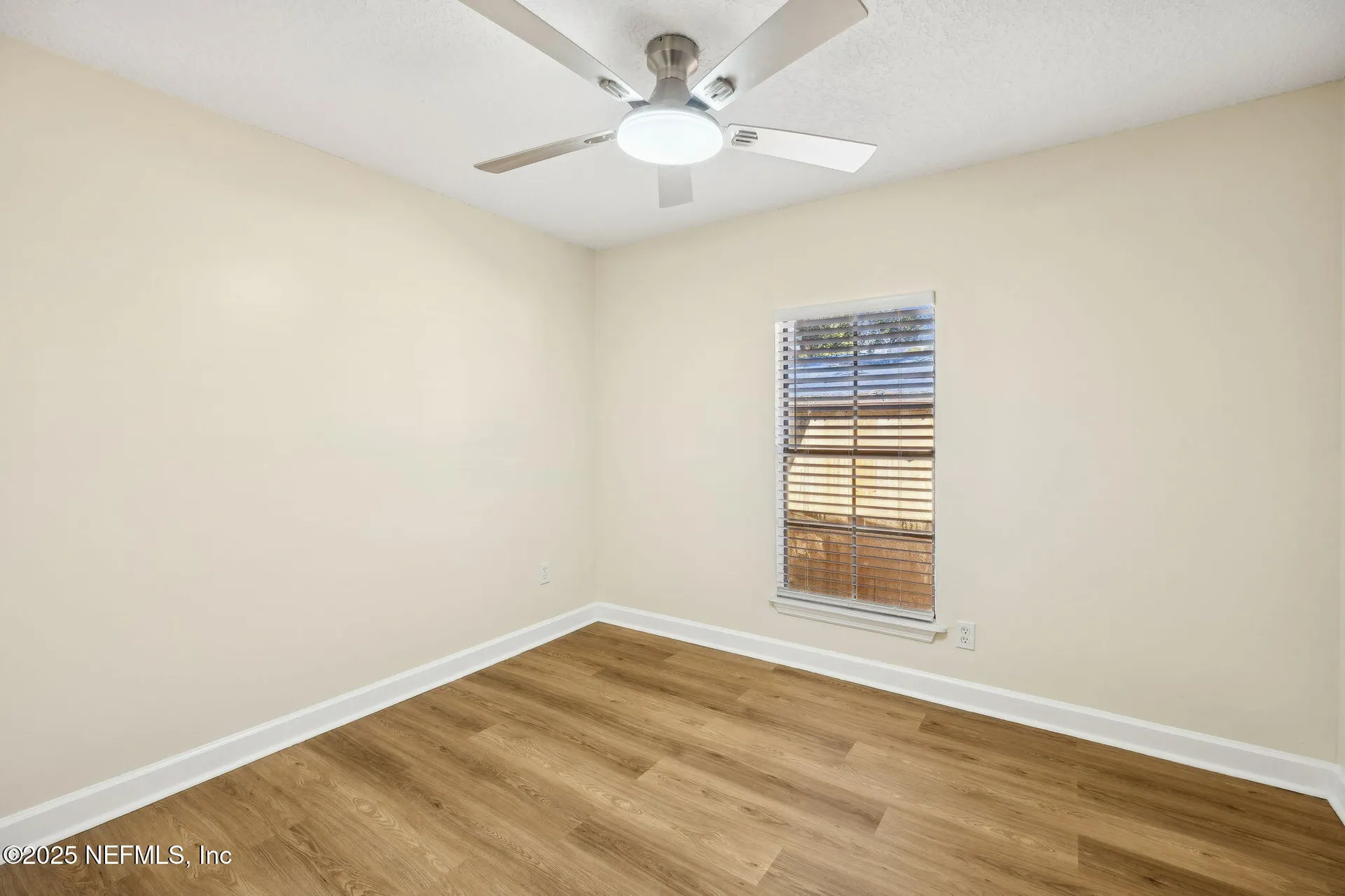 7611 Mccowan Drive Jacksonville FL 32244