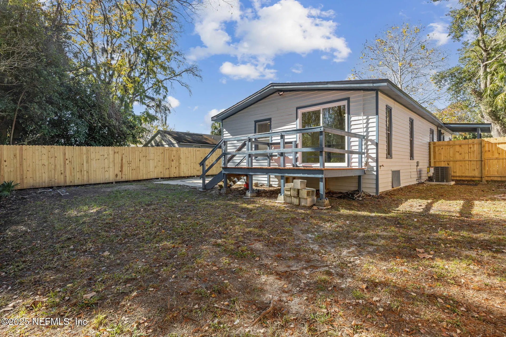 7611 Mccowan Drive Jacksonville FL 32244
