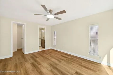 7611 Mccowan Drive Jacksonville FL 32244