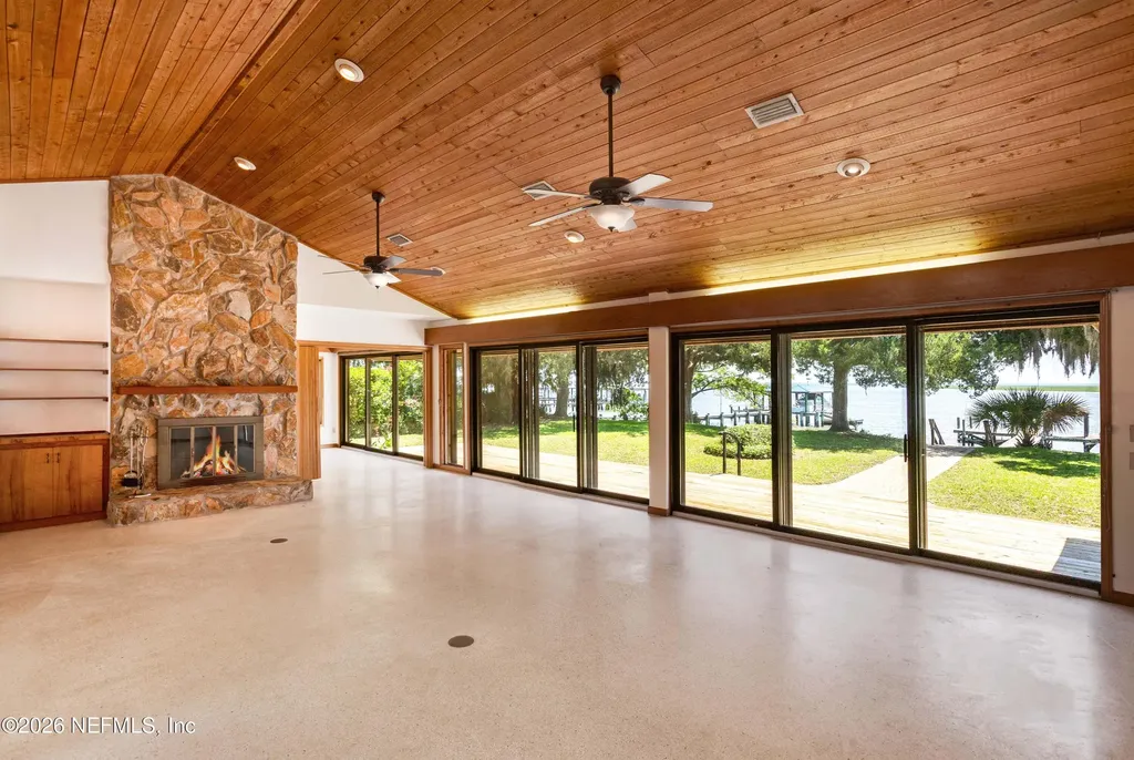 1209 Manucy Road Fernandina Beach FL 32034
