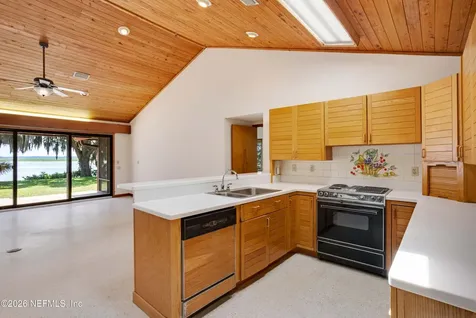 1209 Manucy Road Fernandina Beach FL 32034