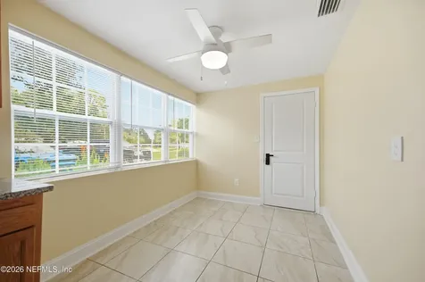 5162 Spring Glen Road Jacksonville FL 32207