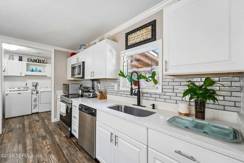 5374 County Road 209 S Green Cove Springs FL 32043