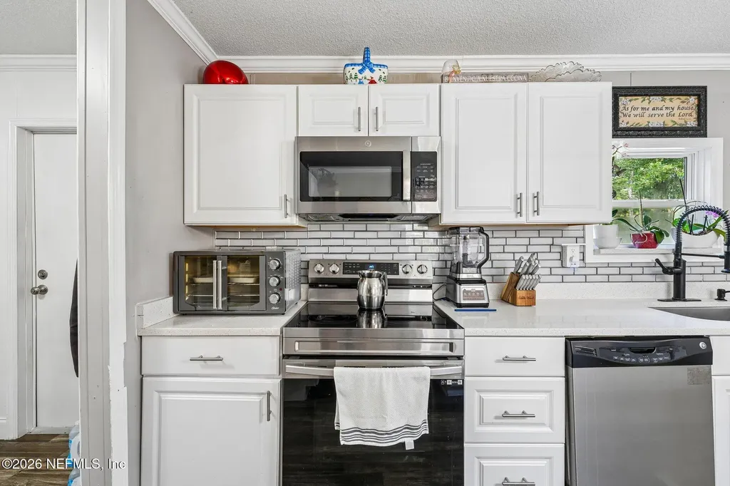 5374 County Road 209 S Green Cove Springs FL 32043