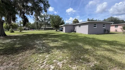 1308 Martin Luther King Jr Boulevard Green Cove Springs FL 32043