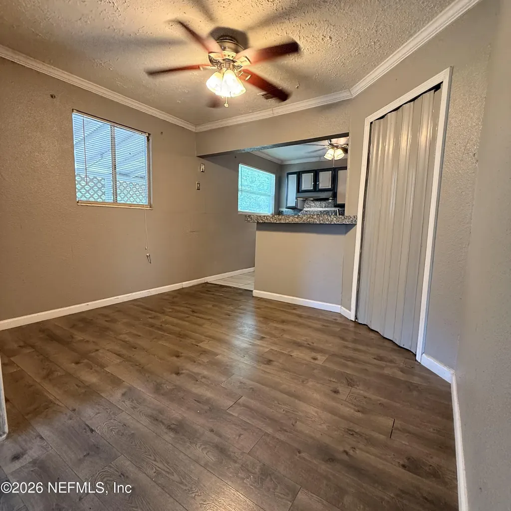 6752 Miss Muffet Lane N Jacksonville FL 32210