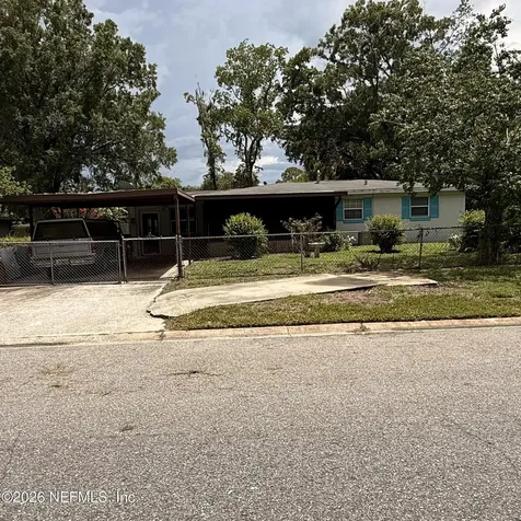 6752 Miss Muffet Lane N Jacksonville FL 32210
