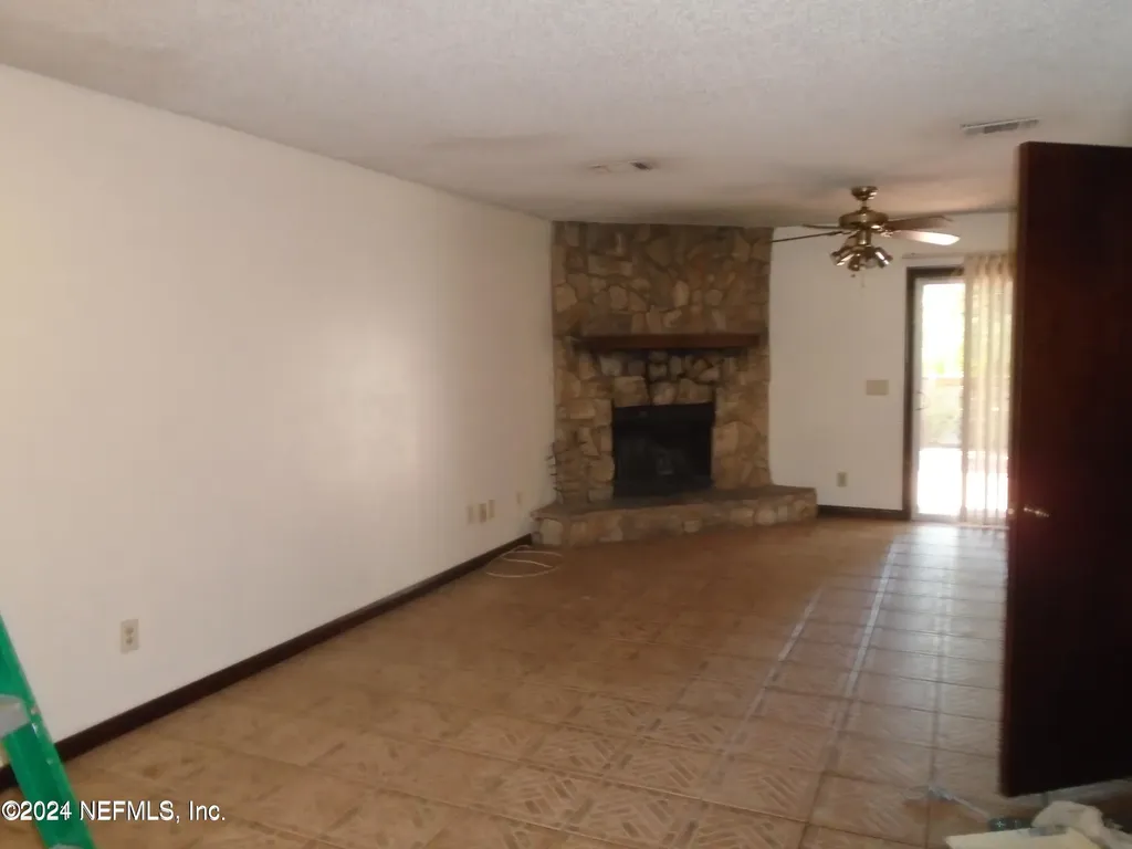 4346 Windergate Court Jacksonville FL 32257
