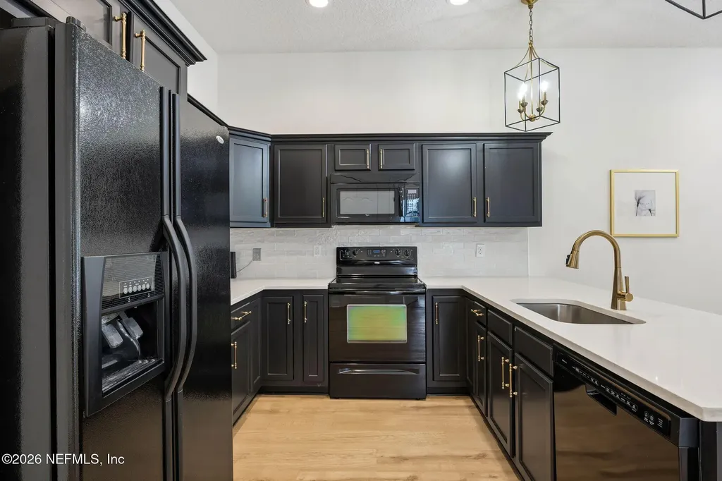 4270 Live Oak Lane Macclenny FL 32063
