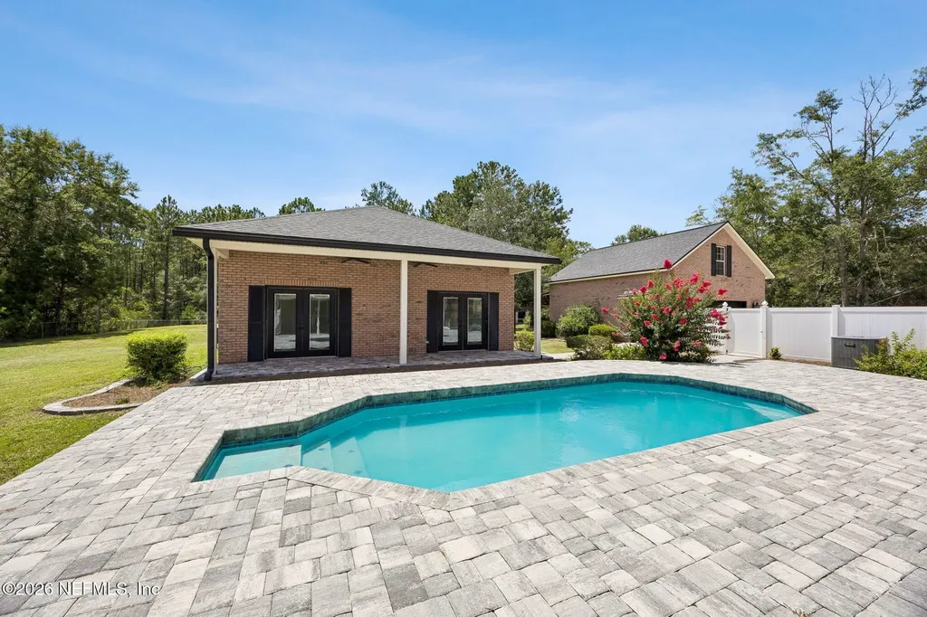 4270 Live Oak Lane Macclenny FL 32063